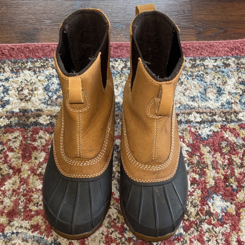 L.L. Bean Women's Insulated Waterproof Duck Boots size 7